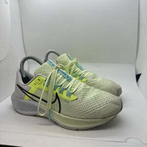 Nike Womens Air Zoom Pegasus 38 CW7358-700 Green Running Shoes Sneakers Size 8
